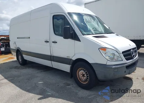 2012 Mercedes-Benz Sprinter 2500 High Roof z USA, uszkodzony, nr VIN WD3PE8CB8C5694711